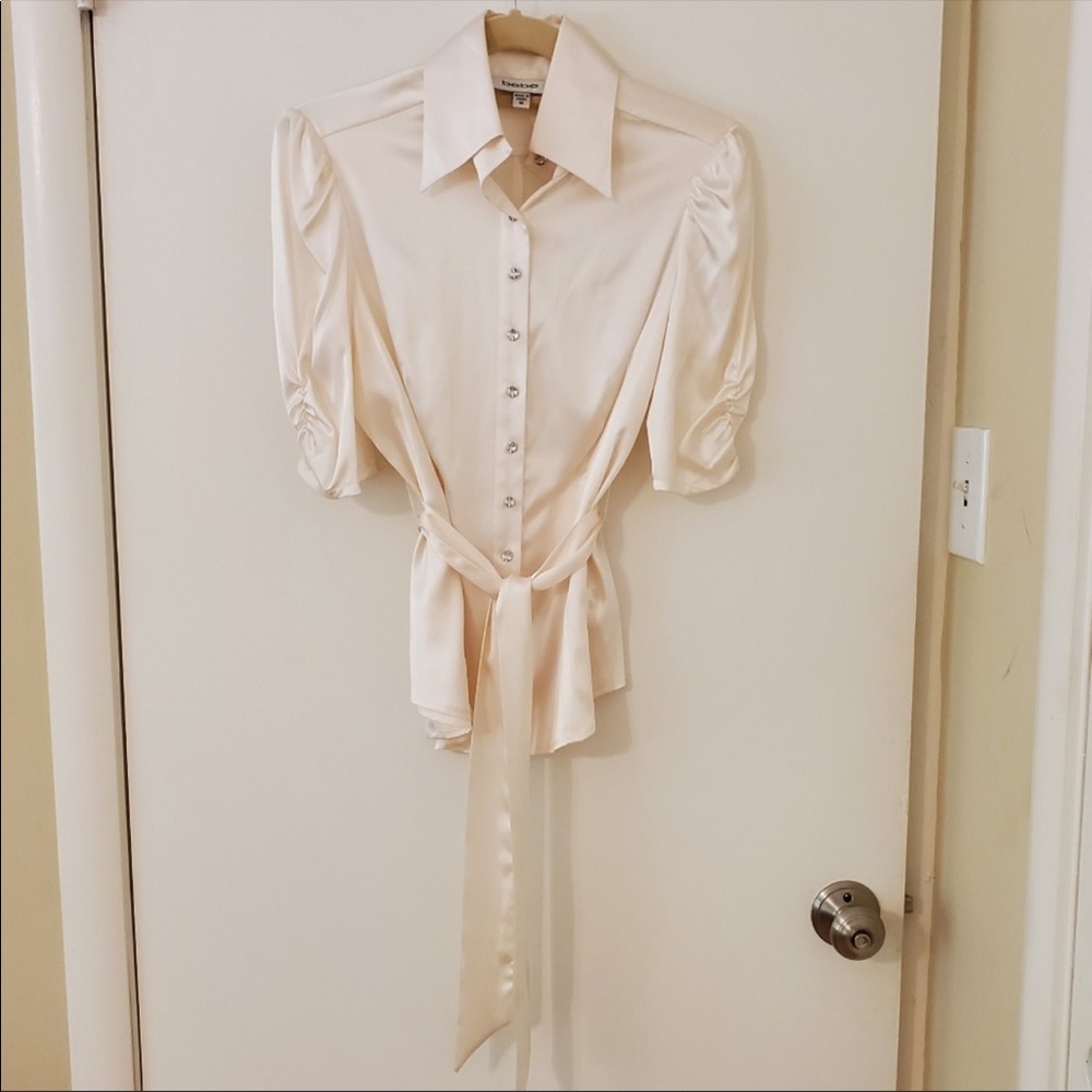 BEBE Silk Attention grabber sophistication at work